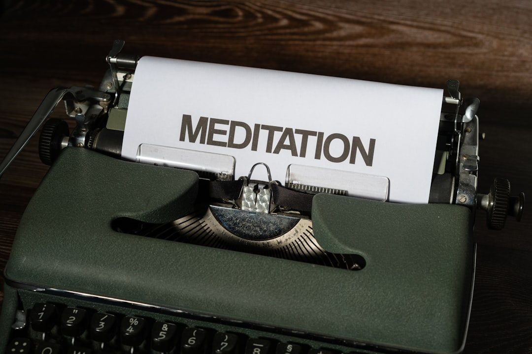 découvrez comment les nouvelles lois sur la médiation en copropriété impactent la gestion des conflits entre copropriétaires. informez-vous sur les avantages de la médiation et les changements significatifs qui faciliteront les négociations et amélioreront la vie en communauté.