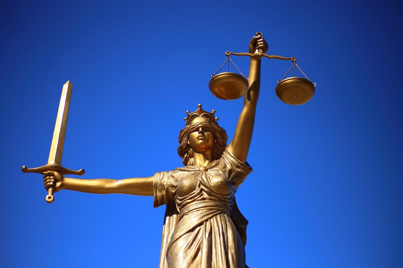 découvrez le droit de préemption des copropriétaires en matière de copropriété. cette meta description vous guide à travers les enjeux, les procédures et les implications de ce droit, essentiel pour protéger les intérêts des copropriétaires lors d'une vente immobilière. informez-vous pour mieux comprendre vos droits et obligations.