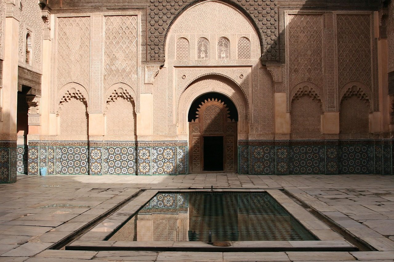 découvrez comment les marocains résidant à l'étranger tirent la sonnette d'alarme sur la gestion des syndics au maroc et dénoncent des pratiques préoccupantes dans ce secteur clé de l'immobilier.