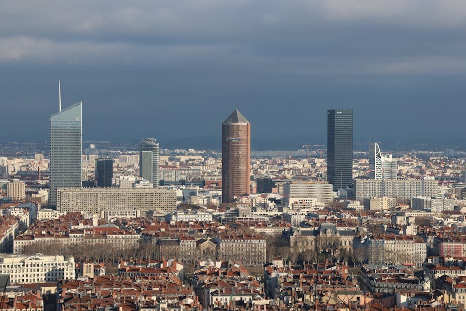 découvrez les principales évolutions législatives qui impacteront le secteur immobilier en 2025 : nouvelles lois, réglementations à venir et conseils pour anticiper leurs effets sur vos projets immobiliers.