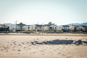 featured residences de tourisme en copropriete les acteurs legitimes face aux constructeurs 1