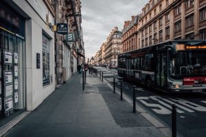 featured foncia lempire vacillant dun geant de limmobilier analyse approfondie 1