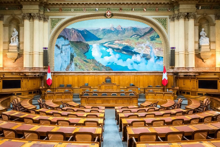 législatives à glières-val-de-borne : découvrez la candidature d'odile montant et christophe fournier qui entrent officiellement en course pour représenter la circonscription.